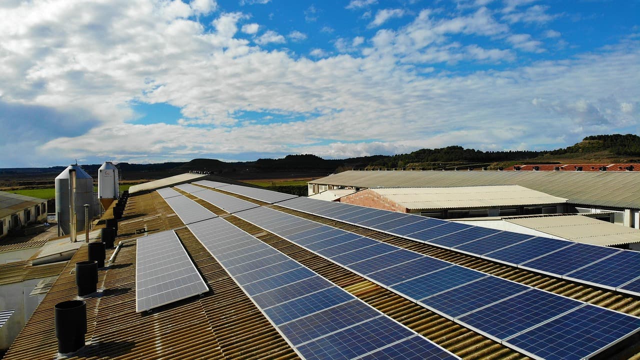 Solceller till företag i Sverige